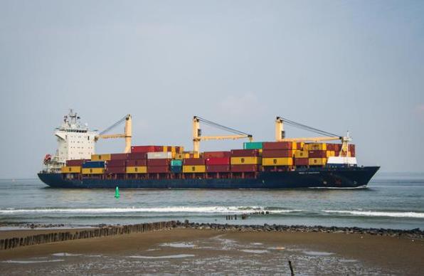 貨代作為國(guó)際物流領(lǐng)域的專業(yè)機(jī)構(gòu)，具有重要的作用和發(fā)展?jié)摿?>
							</div>
							<div   id=